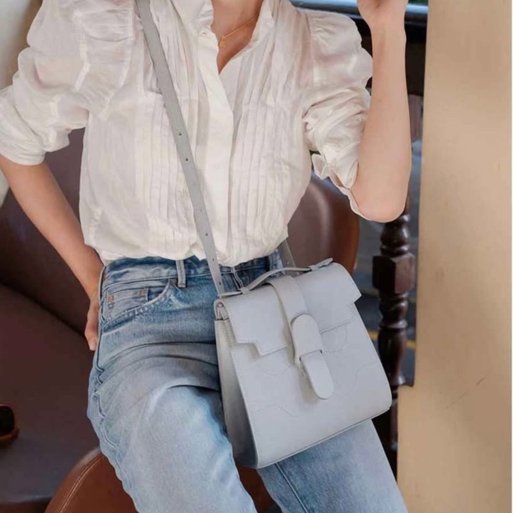 Senreve Alunna Bag in Ice Gray Color